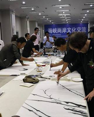 海峡两岸文化交流盛典 天水金龙大酒店共绘艺术同心圆