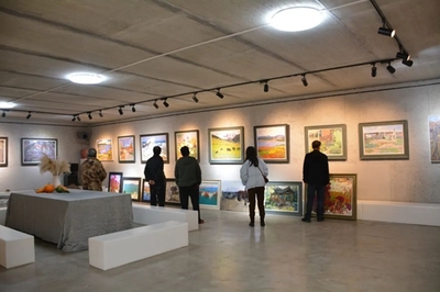 荣成市 乡村振兴走出“艺术范”，文化艺术交流咨询焕发乡村新活力